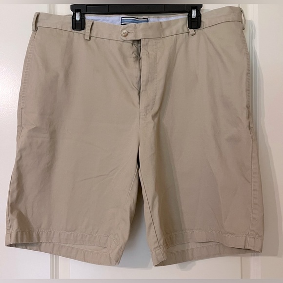 PETER MILLAR KHAKI SHORTS SZ 38 - Picture 1 of 9